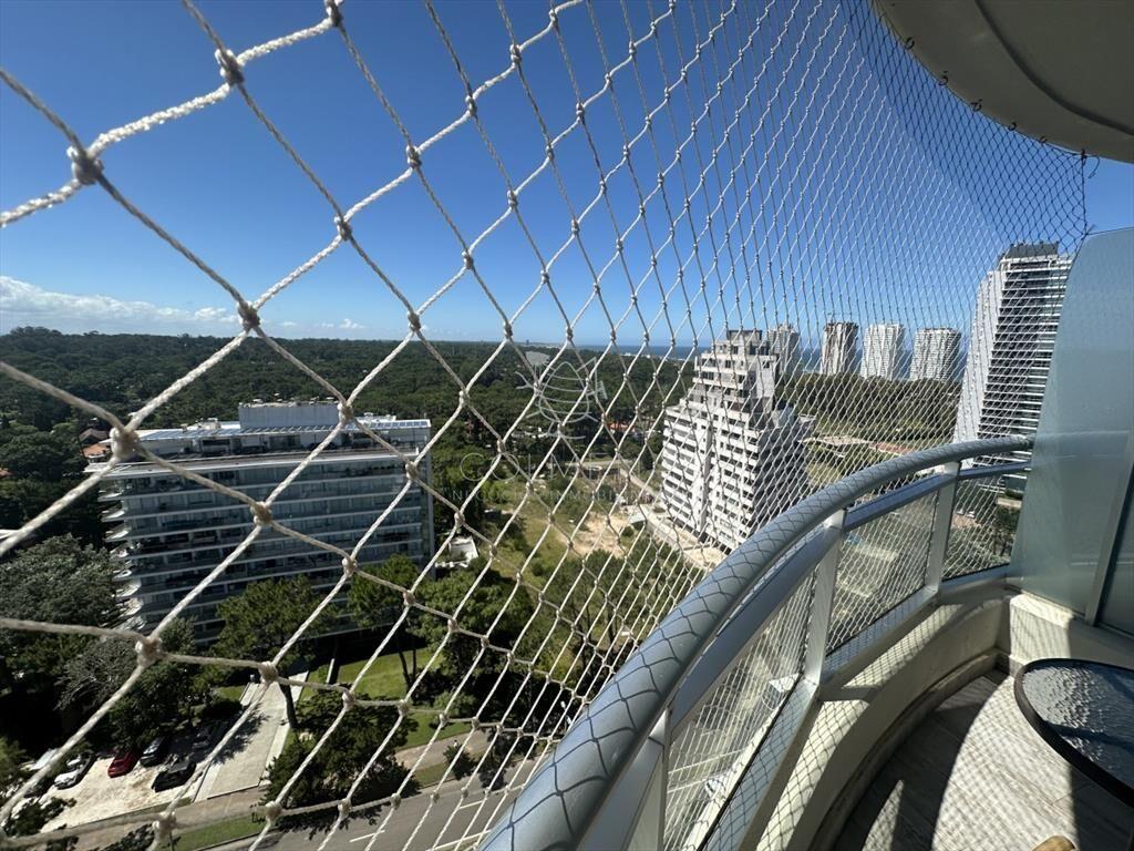 Pent House duplex en torre de categoria con