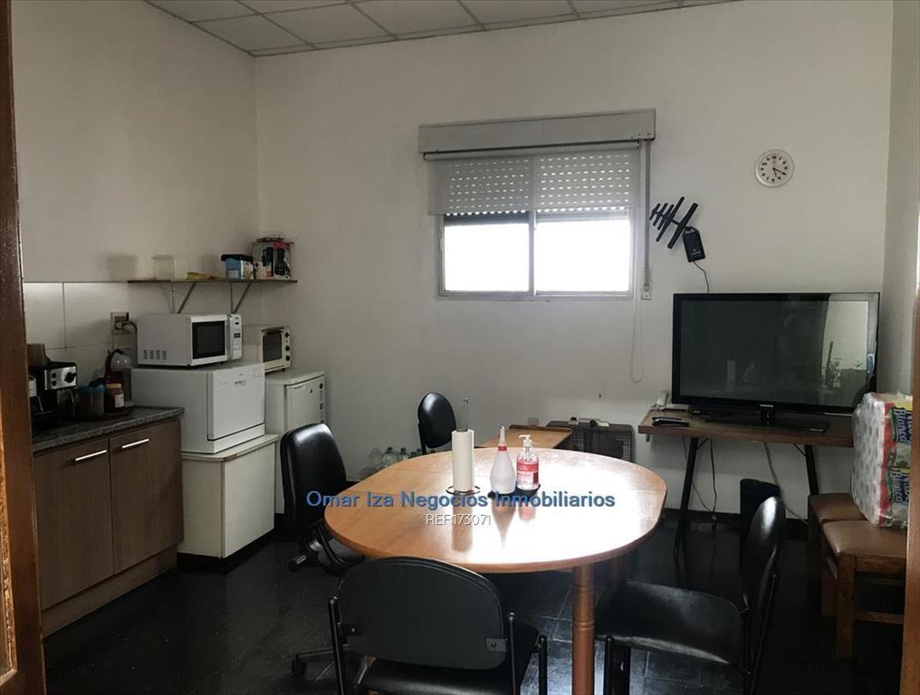 Venta local comercial industrial centro oficinas