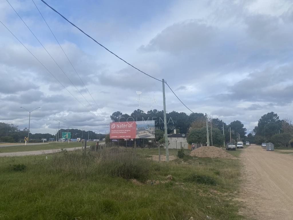Terreno en esquina en Tio Tom