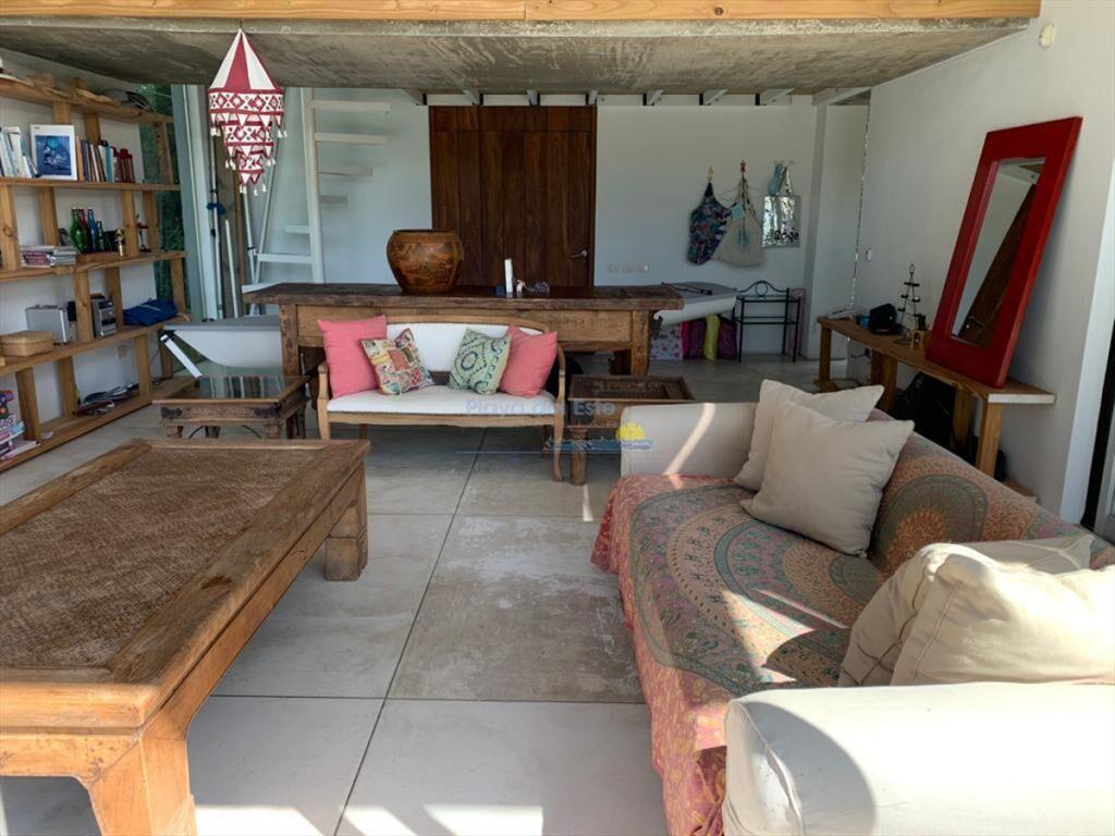 Casa de 3 dormitorios en alquiler temporal en del