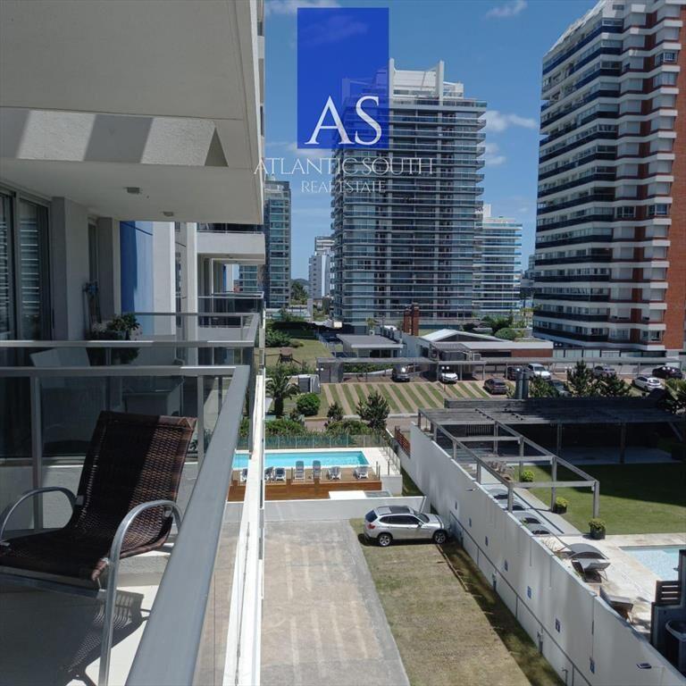 Apartamento 2 dormitorios a pasos del mar en del
