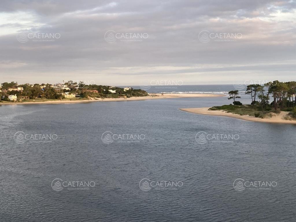 Apartamento 3 dormitorios la barra Punta del Este