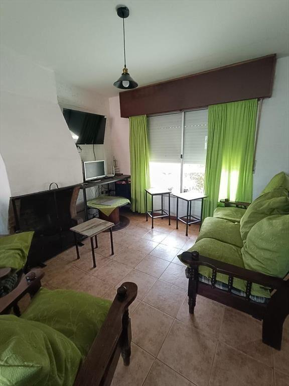 Vivienda de 4 dormitorios colonia