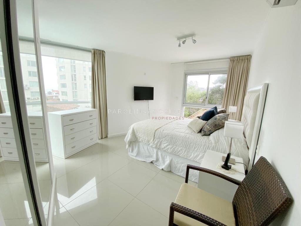 Apartamento en venta de 2 dormitorios en Wind del
