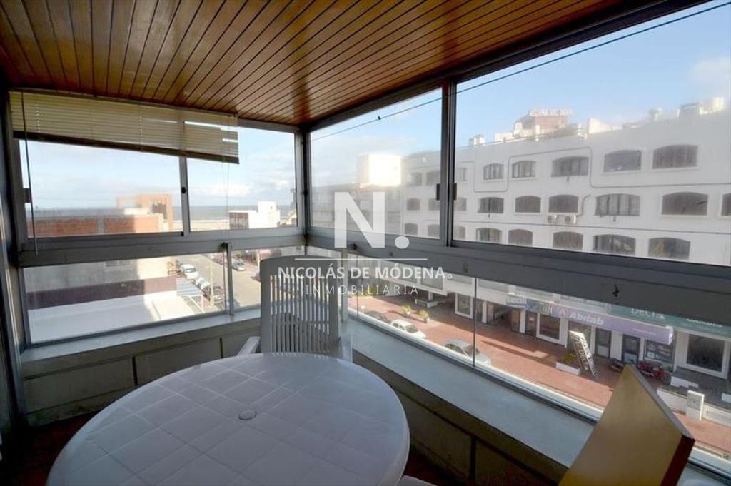 Apartamento en Playa Mansa