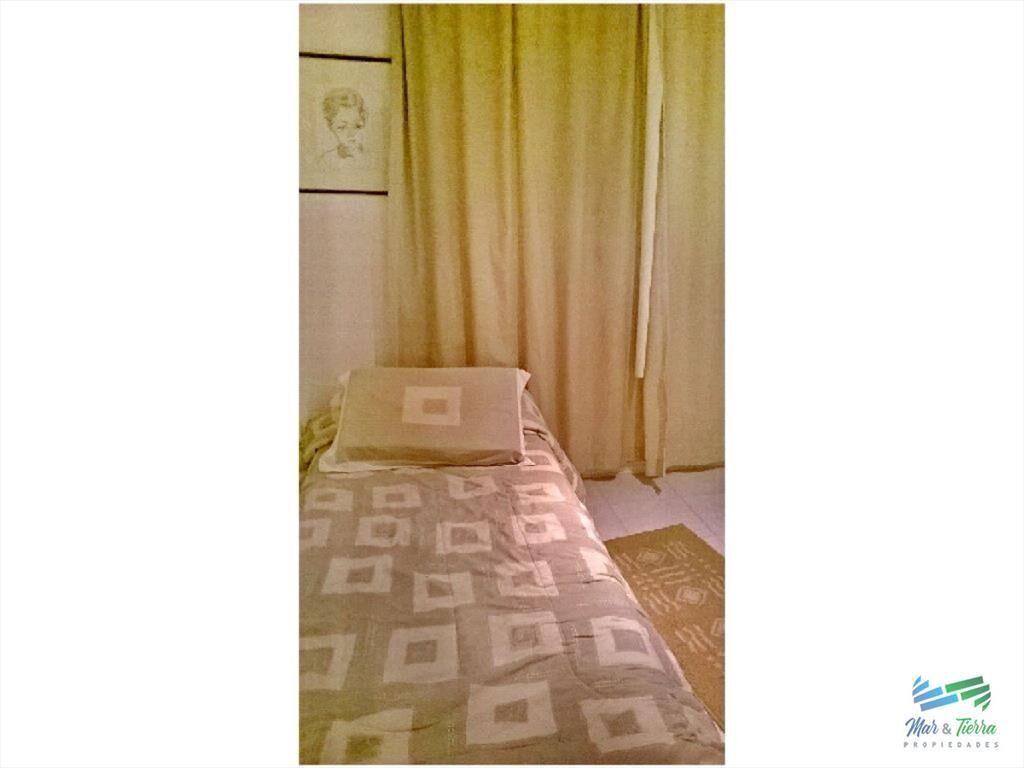 Vendo apartamento de 2 dormitorios enedificio con