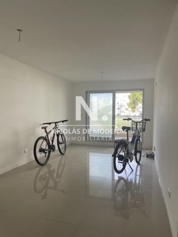 Oportunidad de compra. Apartamento en Aidy grill, de 2 dorm