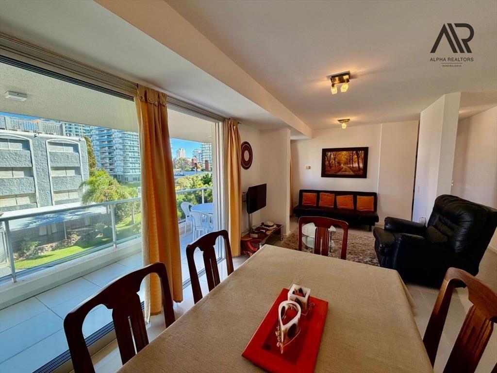 Apartamento en venta c/ cochera en Aidy Grill
