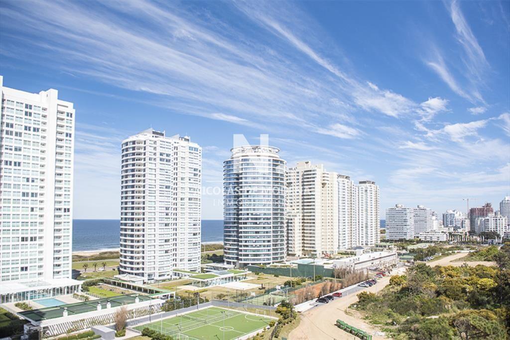 Departamento de 2 dormitorios en venta en del mar