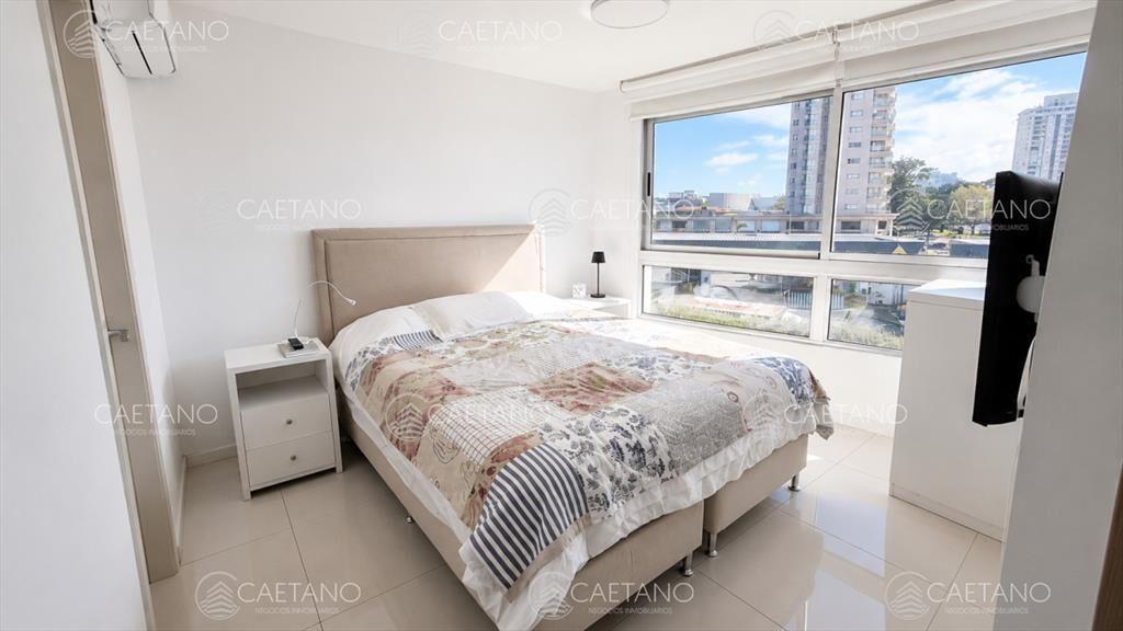 Apartamento en venta de 3 dormitorios en Punta del Este