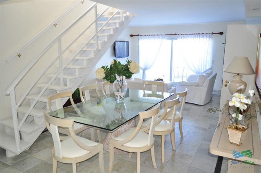 En venta apartamento 3 dormitorios y 3 baños en