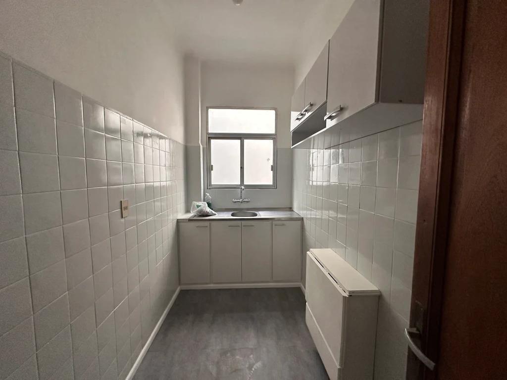 Venta Apartamento 3 Dormitorios 1 Baño Centro