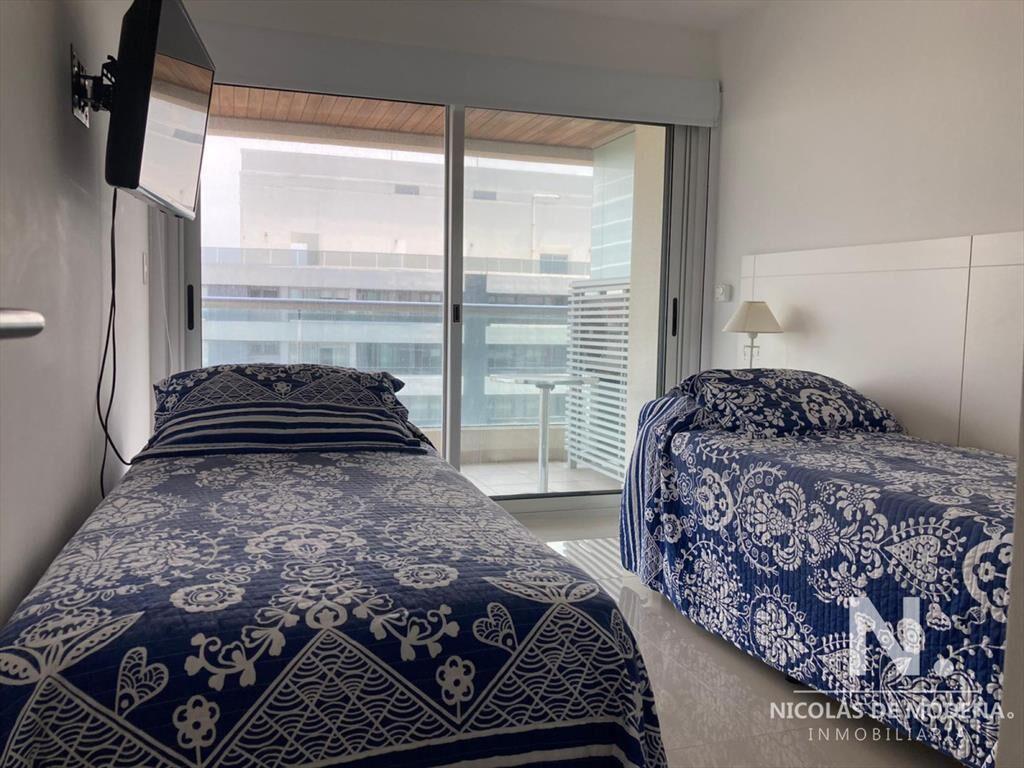 VENTA APARTAMENTO 2 DORMITORIOS PLAYA BRAVA