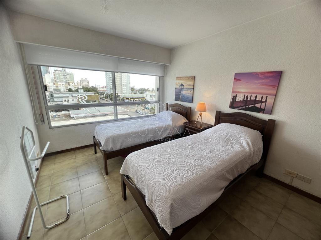 Apartamento en Peninsula a pasos de la playa y