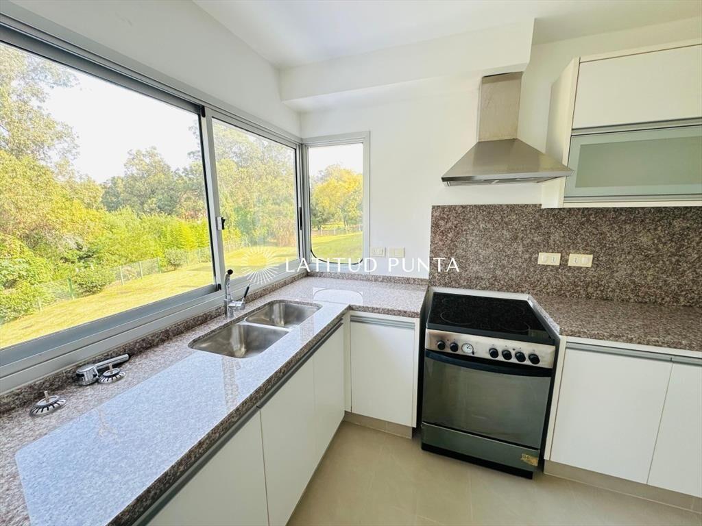 Apartamento en Altos del Golf - Rincón del 2
