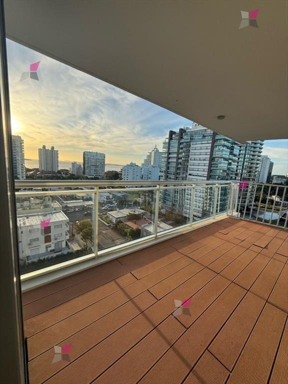 EDIFICIO ONIX - APARTAMENTO DE 2 DORMITORIOS EN