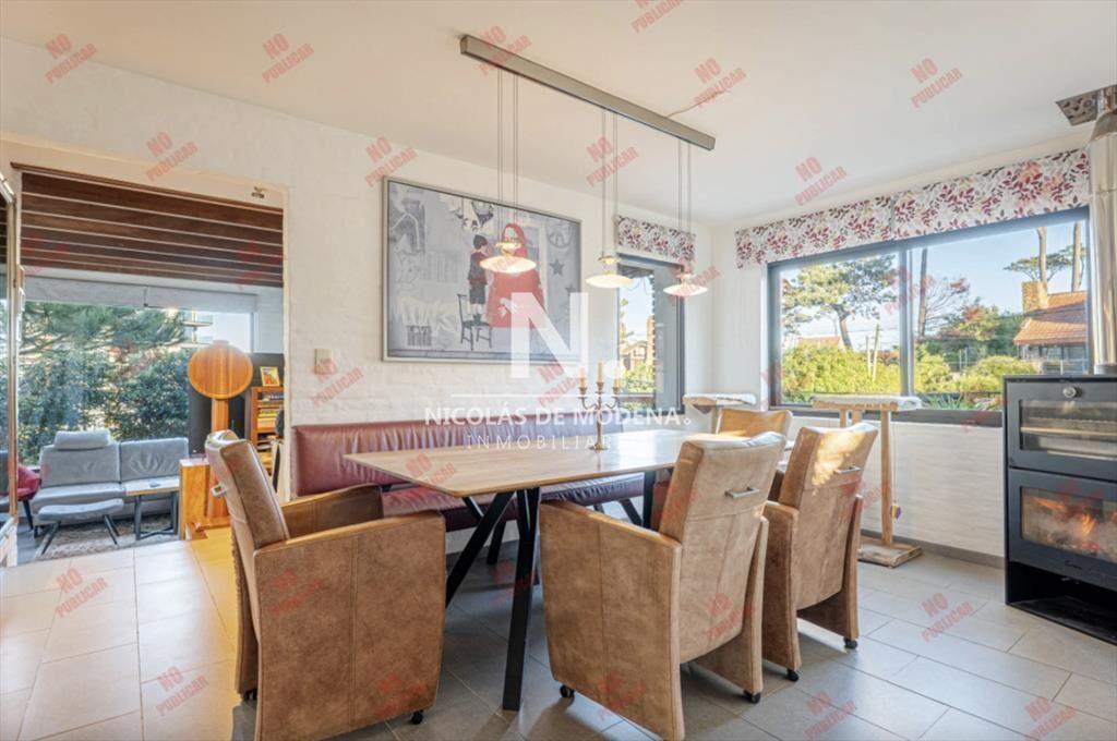 VENDE CASA A PASOS DEL MAR - PLAYA MANSA PUNTA