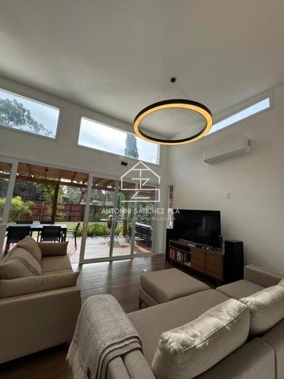 Casa en venta moderna - 3 dormitorios Rincón Del