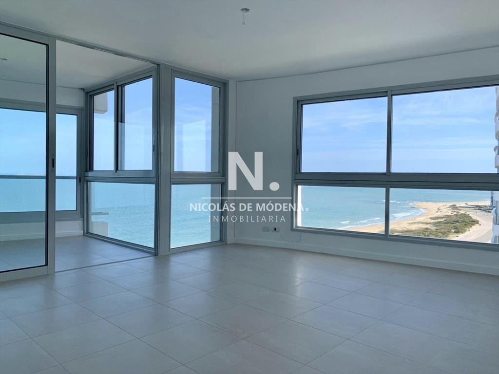 Le Parc Punta del Este Departamento esquinero a estrenar en