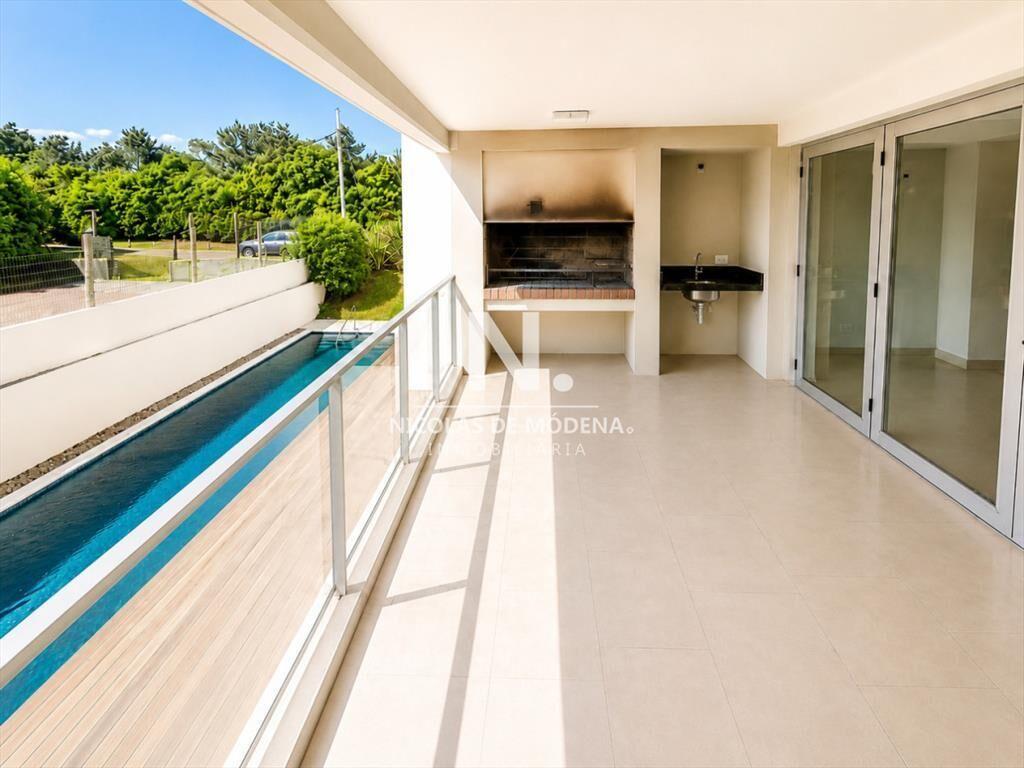 En venta apartamento con parrillero propio de 3 y