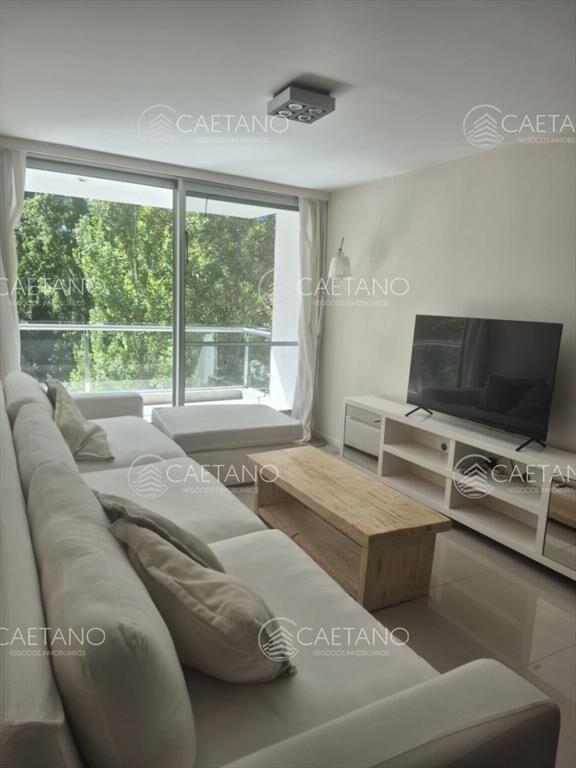 Apartamento en Venta de 2 dormitorios en Punta