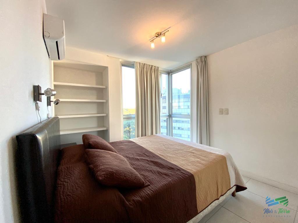 ALQUILER ANUAL, EDIFICIO CON SERVICIOS, 1 DORMITORIO, PUNTA
