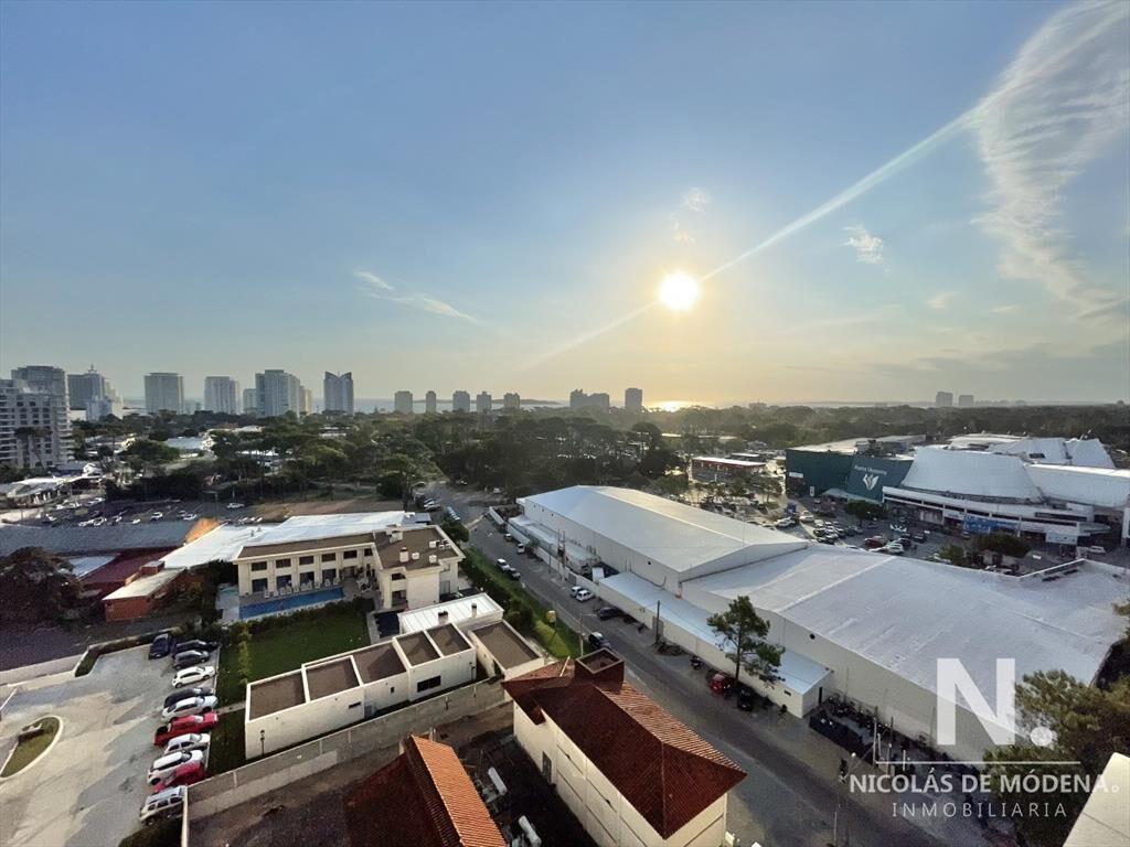 VENTA DE APARTAMENTO MONOAMBIENTE EL EDIFICIO PLACE LAFAYET