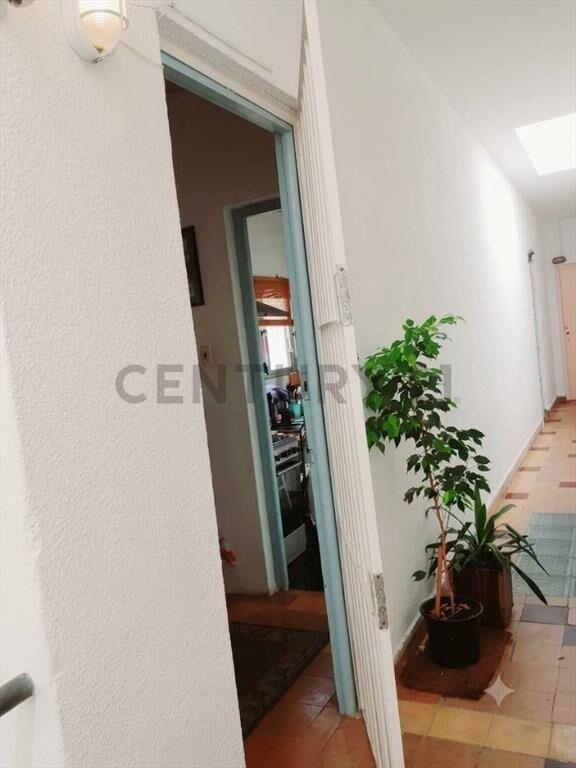 Venta inversión/vivenda/Permuta/1er piso x escalera/2dor/...