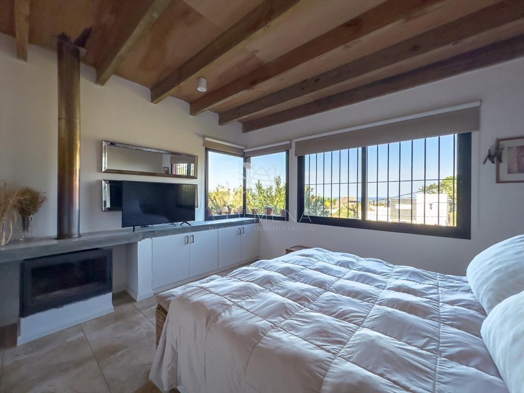 Venta casa en Manantiales 2 dormitorios! hermosa