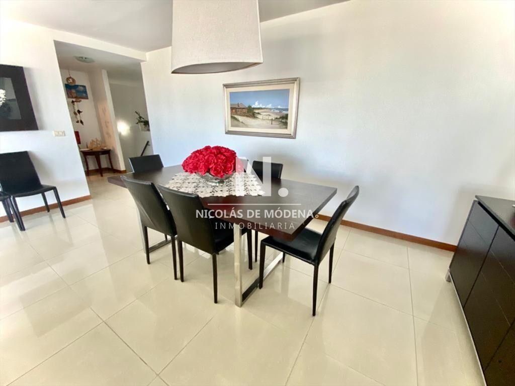 Apartamento en venta Punta del este. Torre