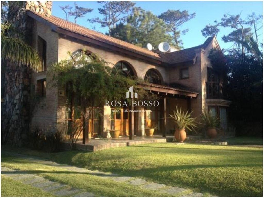 Casa en Pinares.