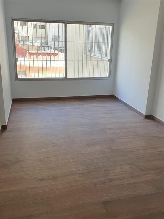 Rambla Republica del Perú esq Buxareo, 193 m2 , gge x2 , re