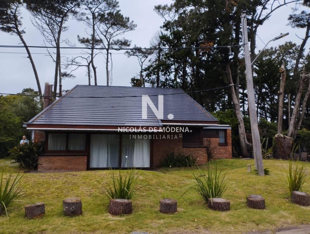 Alquiler de casa en el barrio de San Rafael de 4 dormitorio