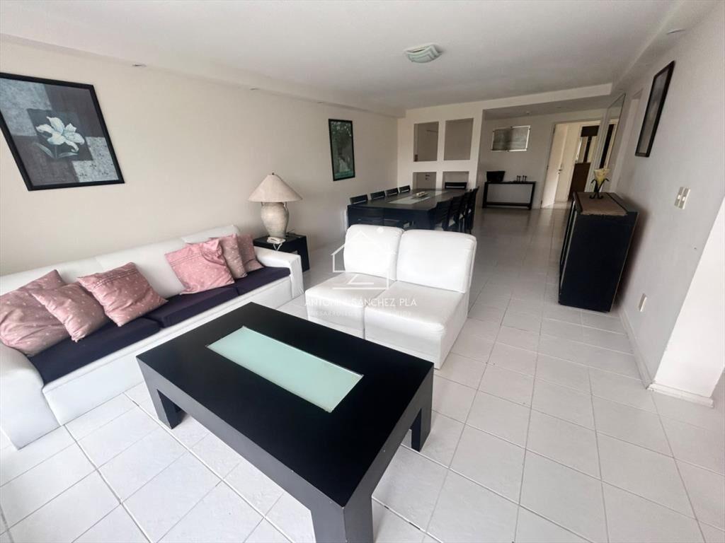 APARTAMENTO DE 3 DORMITORIOS EN VENTA CON VISTA