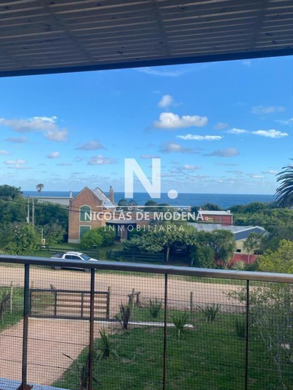 En venta espectacular casa en El Chorro - de 3