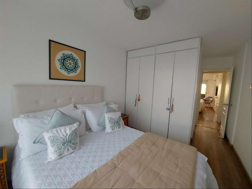 Alquiler apartamento con muebles 3 dormitorios, 2 baños, pa