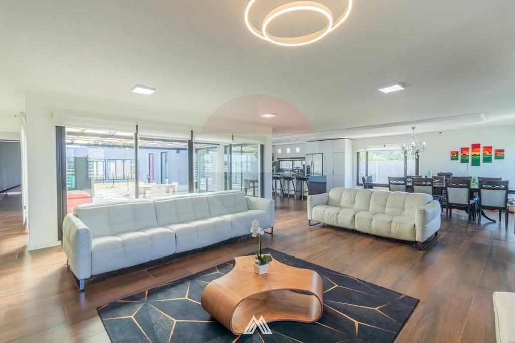 SE VENDE CASA 4 DORMITORIOS CIUDAD DEL PLATA