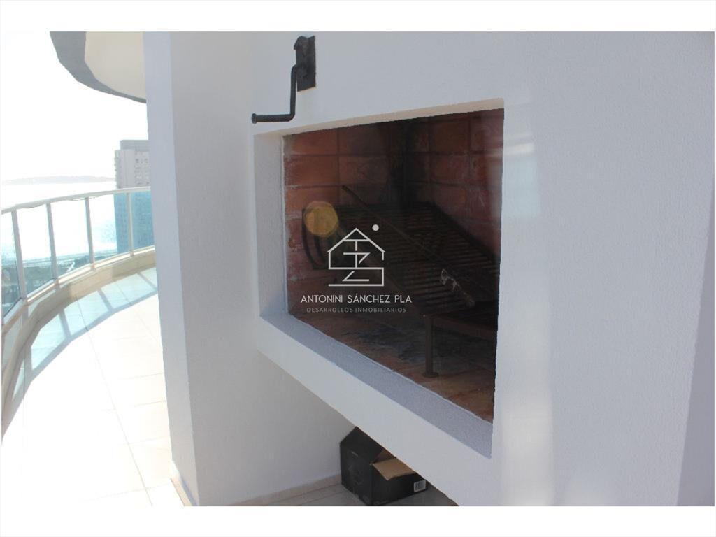 apartamento con vista a playa mansa