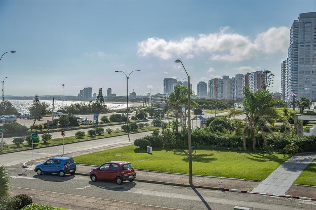 Hermoso Departamento de 3 dormitorios en venta al
