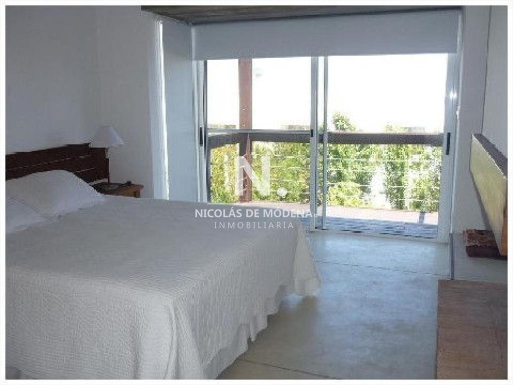 Impecable casa de 6 dormitorios en venta y en el
