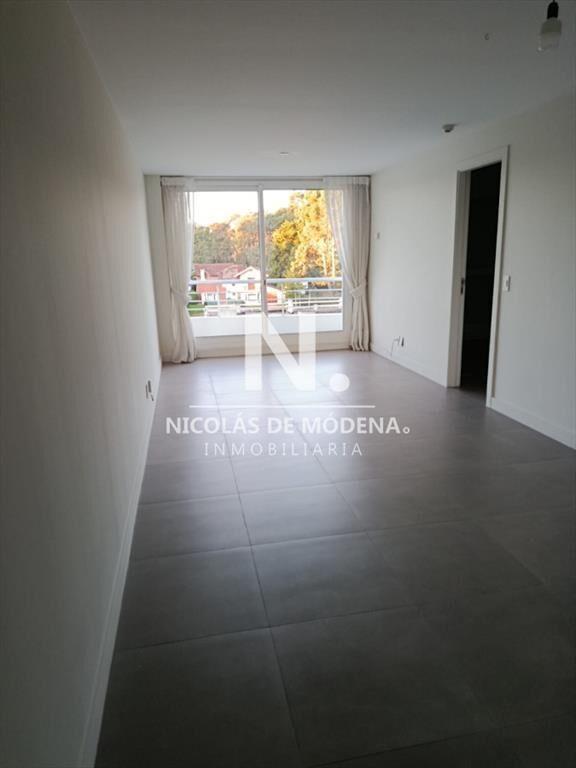 Apartamento en venta de 2 dormitorios y 2 baños,