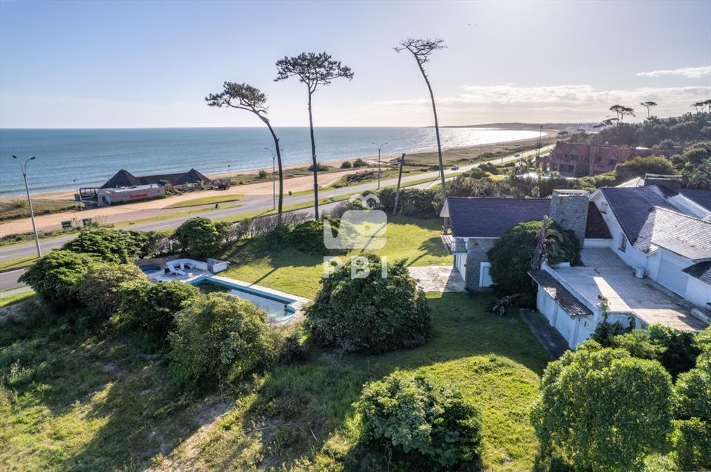 Lote Frente al Mar en La Mansa, Punta del Este -