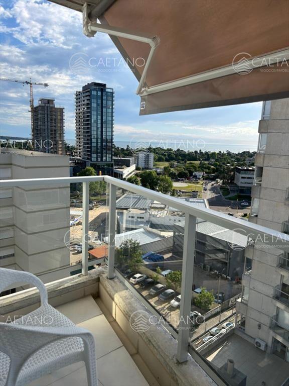 Venta apartamento 2 dormitorios. Maldonado.