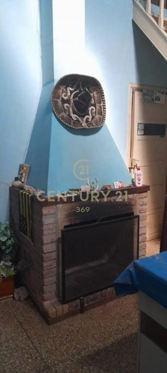 Venta/Casa/Maroñas/4 Dormitorios/Garaje/ Estufa/ A Refacc...