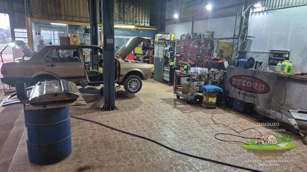 Se alquila local funcionando en Ituzaingó