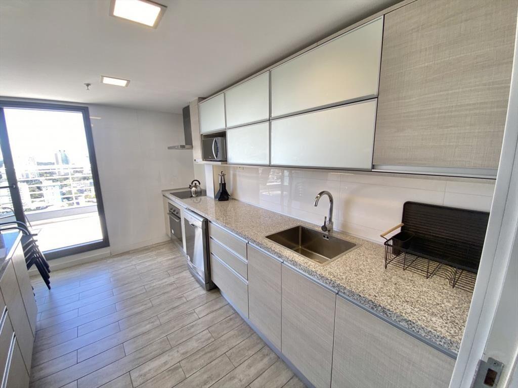 APARTAMENTO EN VENTA 3 DORMITORIOS 3 BAÑOS EN SUITES EN AL