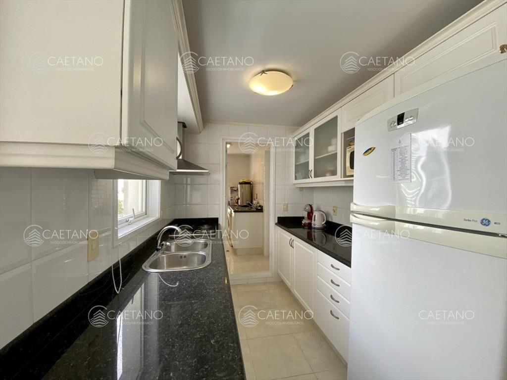 Venta apartamento 3 dormitorios. Playa mansa, del