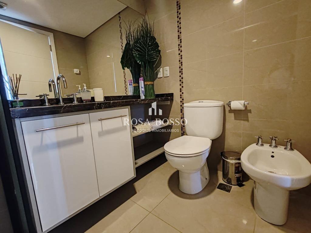En venta apartamento 2 dormitorios en Playa Mansa