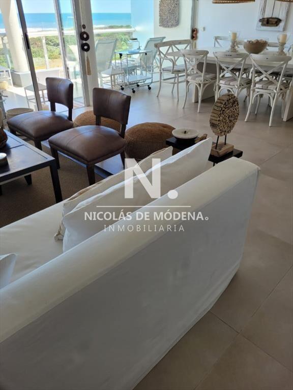 Apartamento de 3 dormitorios