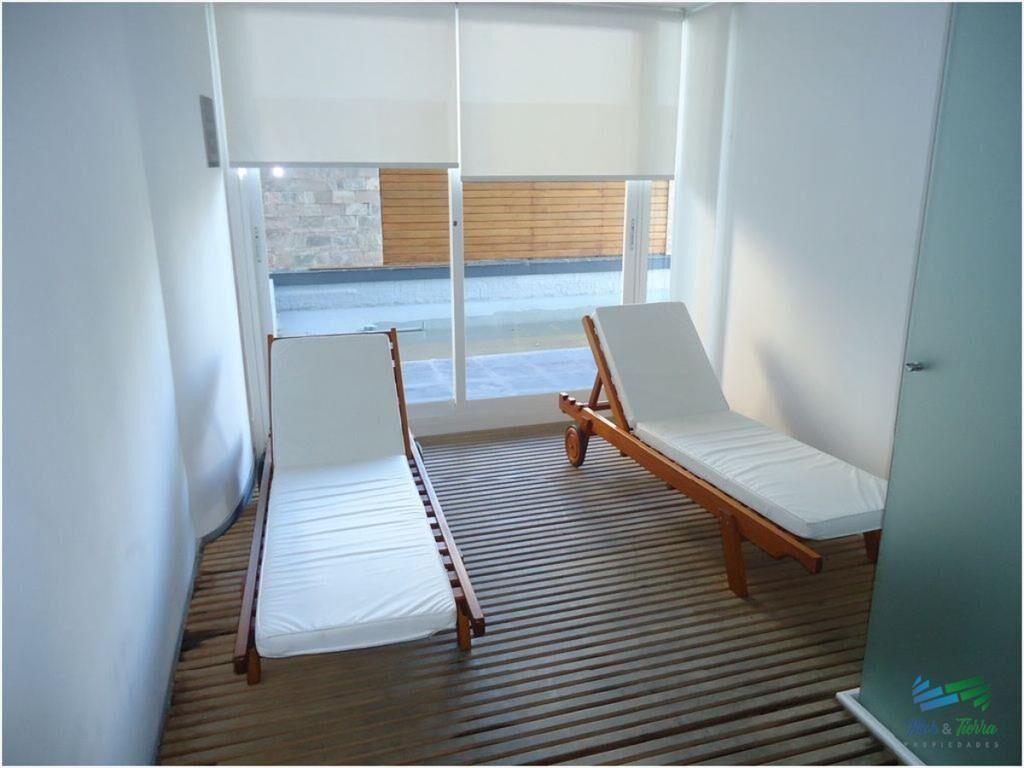 Alquilo apartamento 3 dormitorios con parrillero propio y s